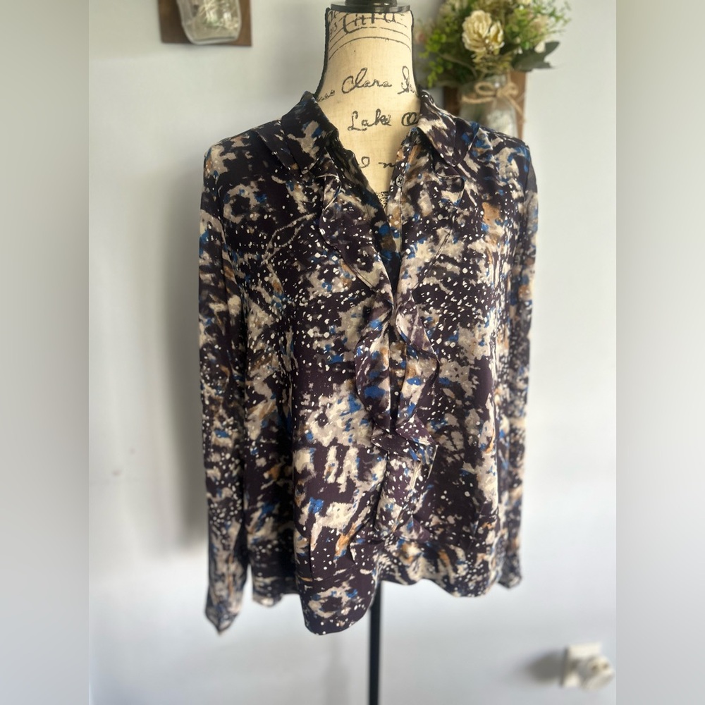 Cabi blouse tie dye ruffle neck blouse sheer lined preppy casual‎ church